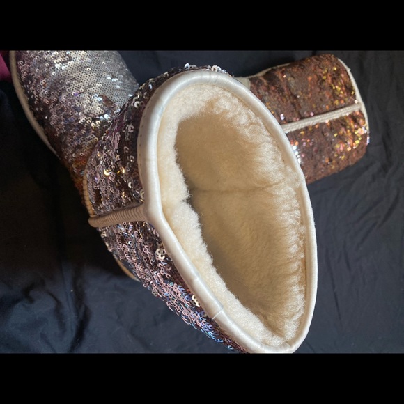 UGG Black Sequined Boots - Picture 8 of 8